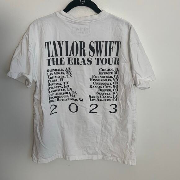 TAYLOR SWIFT- Eras Tour Concert T-Shirt White Short Sleeve Official Merch - Picture 3 of 3